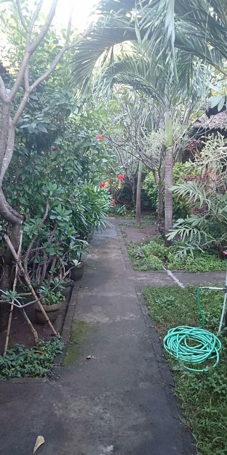 Pondok Aldi Amed  Exterior photo